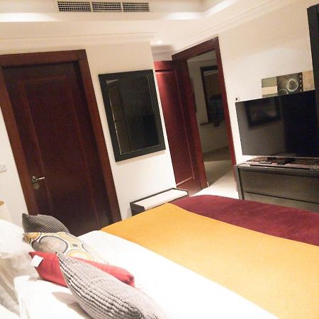 Luxury 2 Bedroom Apt In The Pearl With Marina View Doha Exterior foto